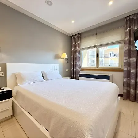 Mediterraneo Real And Pool Cozy Daire Fuengirola